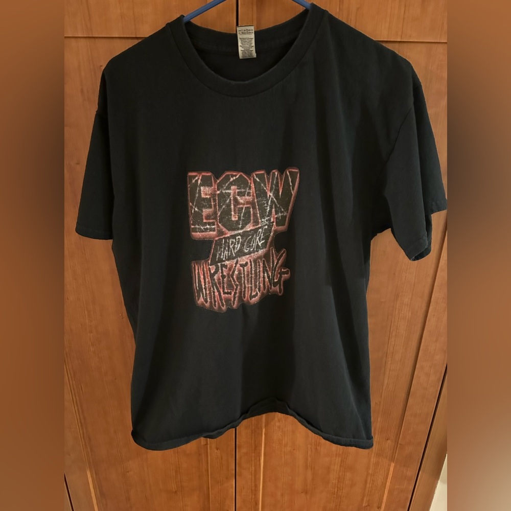Large ECW WWE T-shirt